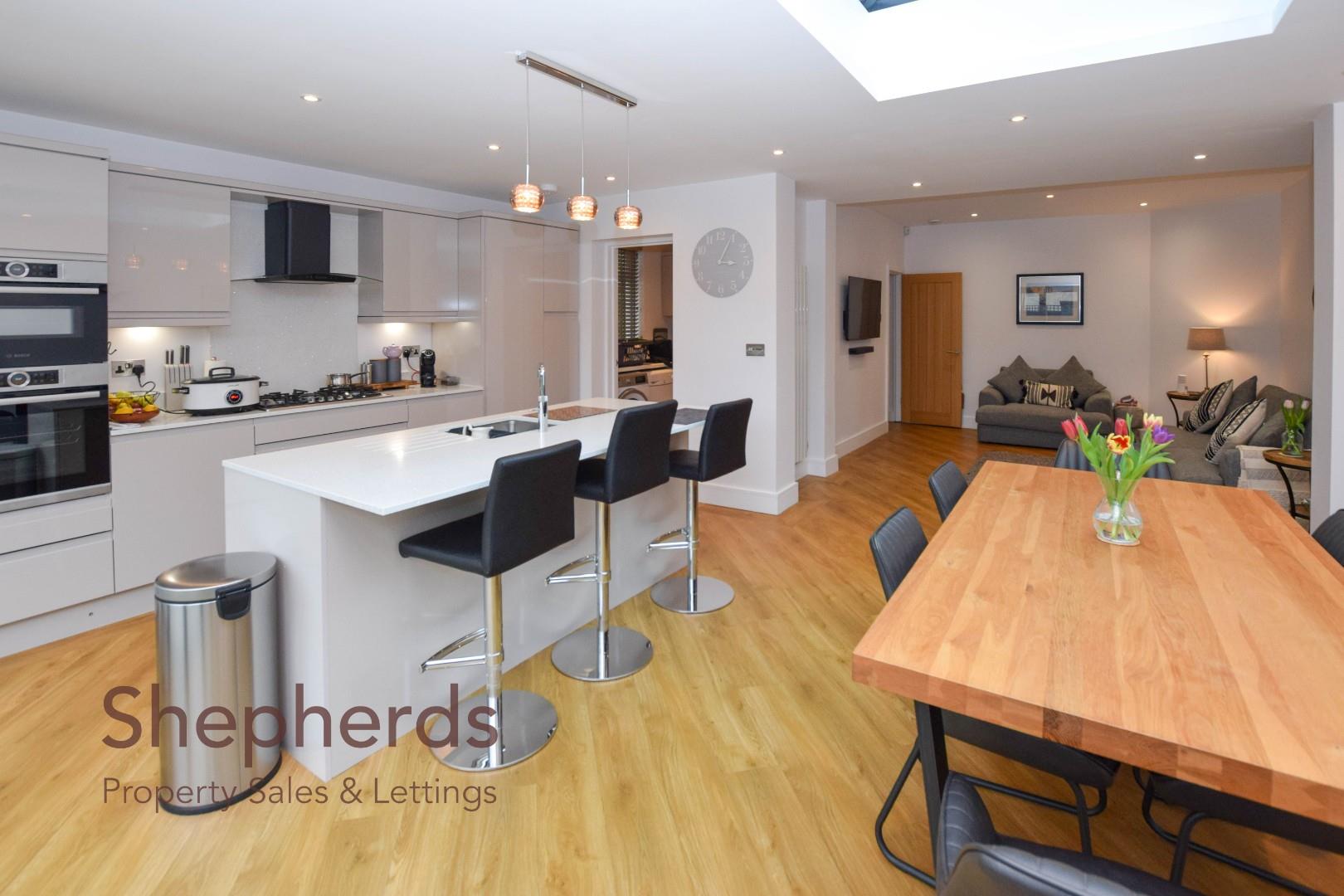 Cuffley Hill, Goffs Oak Shepherds Property Sales & Lettings