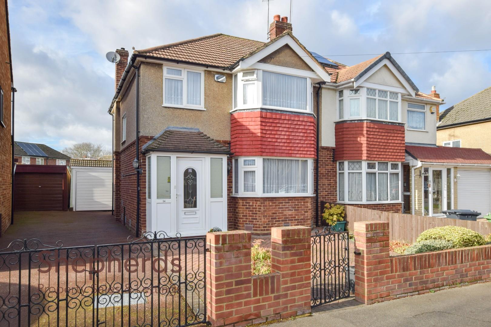 Dudley Avenue, Waltham Cross Shepherds Property Sales & Lettings