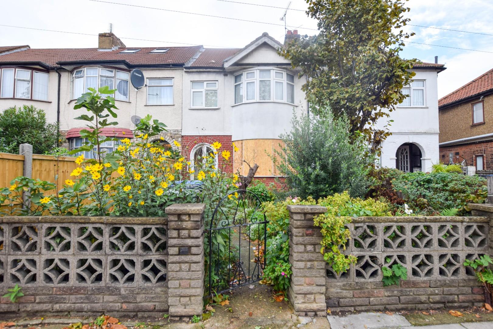 Green Street, Enfield Shepherds Property Sales & Lettings