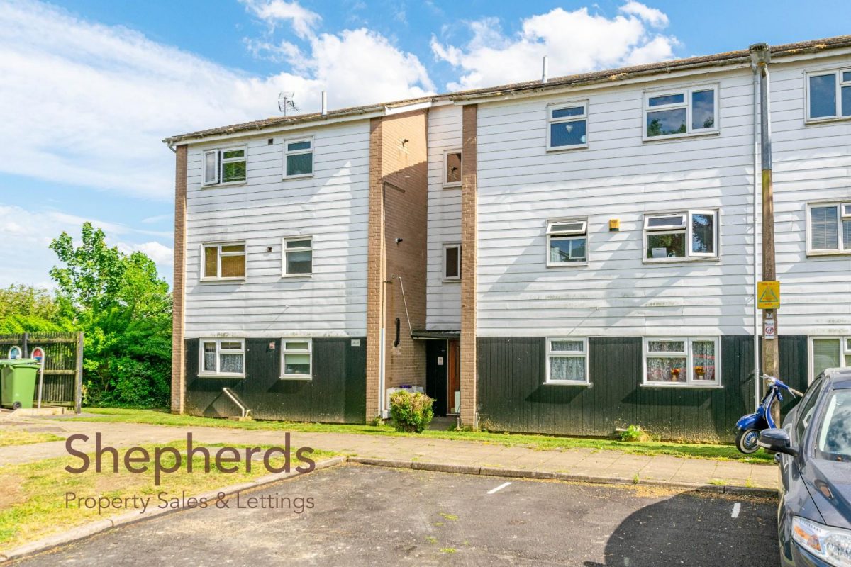 Ogard Road, Hoddesdon Shepherds Property Sales & Lettings