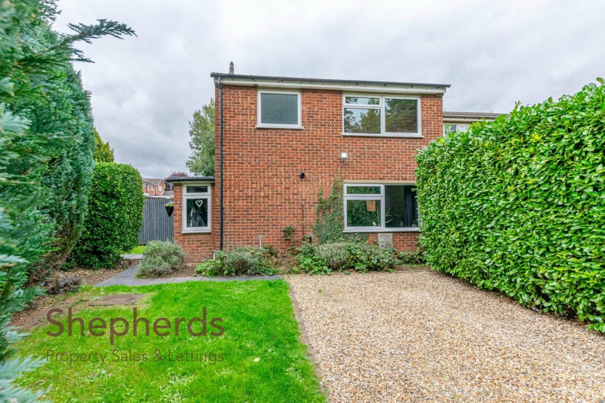 The Springs, Broxbourne Shepherds Property Sales & Lettings