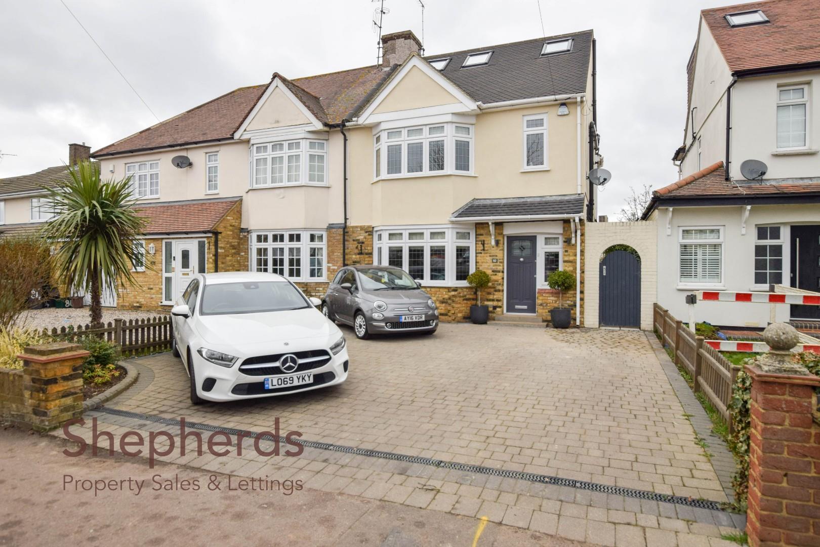 Cuffley Hill, Goffs Oak Shepherds Property Sales & Lettings