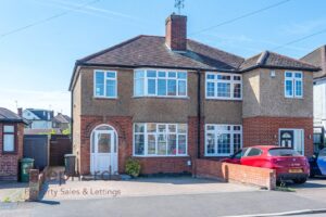 Middlefield Road, Hoddesdon