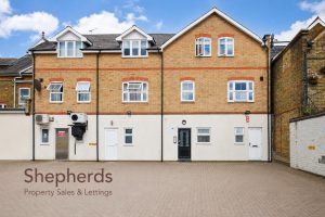 Turners Hill, Cheshunt, Hertfordshire