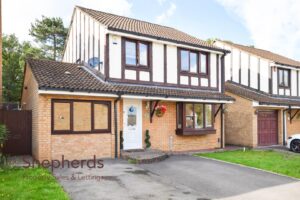 Conifer Close, West Cheshunt