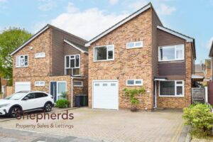 Meux Close, West Cheshunt