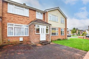 Fairfield Walk, Cheshunt