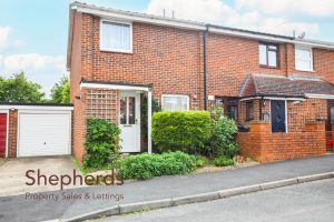 Frensham, West Cheshunt, EN7