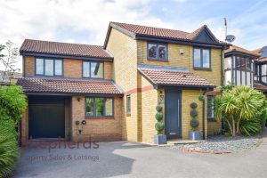Sycamore Close, West Cheshunt