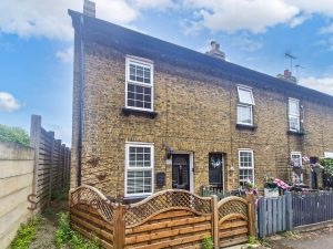 Buryfield Terrace, Ware