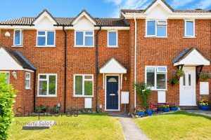 Foxes Drive, Cheshunt, EN7