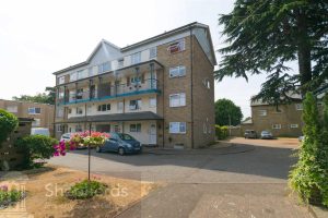 Priory Close, High Street, HODDESDON