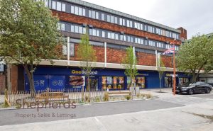 High Street, Waltham Cross, EN8